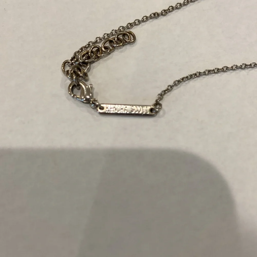 Kendra Scott silver Elisa necklace w grey drusy stone - Picture 3 of 3